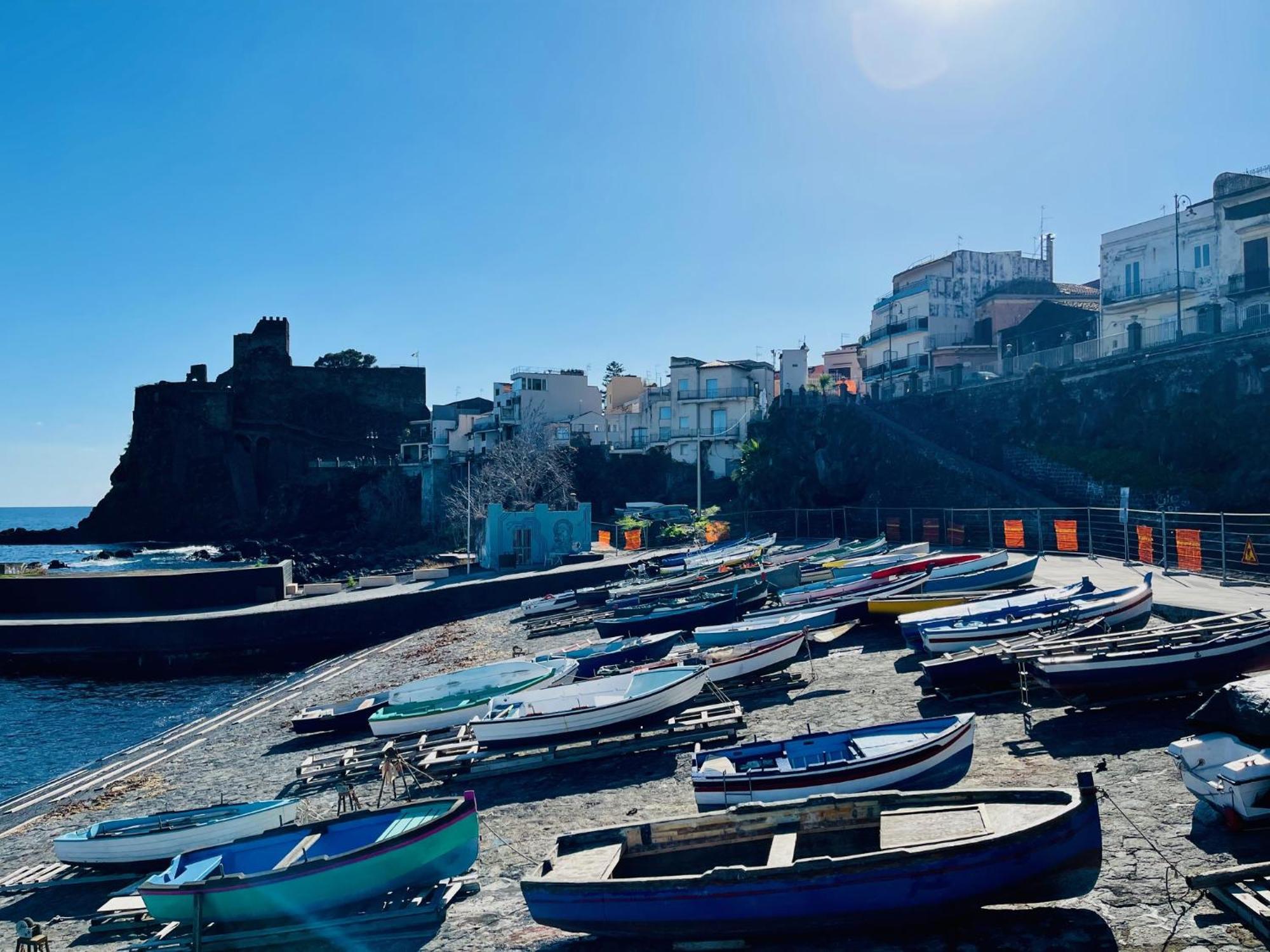 הוילה אצ'י קסטלו La Finestra Sul Mare מראה חיצוני תמונה